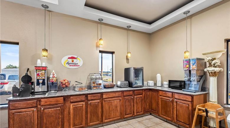 <b>Super 8 Terre Haute Other</b>. Images powered by <a href="https://iceportal.shijigroup.com/" title="IcePortal" target="_blank">IcePortal</a>.