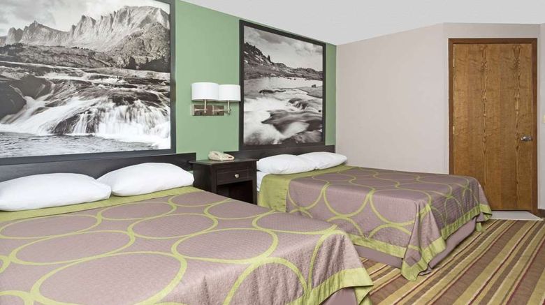 <b>Super 8 Green River Room</b>. Images powered by <a href="https://iceportal.shijigroup.com/" title="IcePortal" target="_blank">IcePortal</a>.