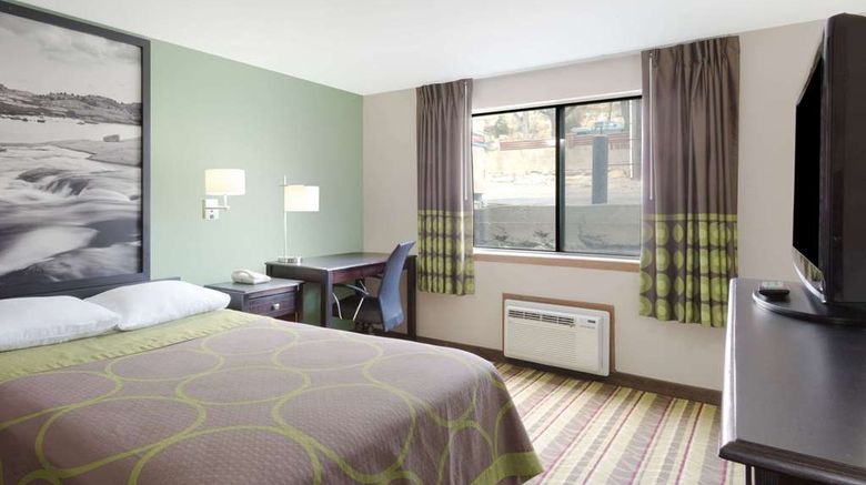 <b>Super 8 Green River Room</b>. Images powered by <a href="https://iceportal.shijigroup.com/" title="IcePortal" target="_blank">IcePortal</a>.