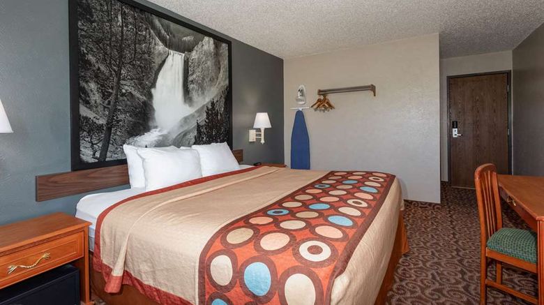 <b>Super 8 Gillette Room</b>. Images powered by <a href="https://iceportal.shijigroup.com/" title="IcePortal" target="_blank">IcePortal</a>.