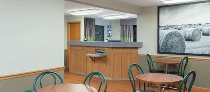 Super 8 Gilman Lobby