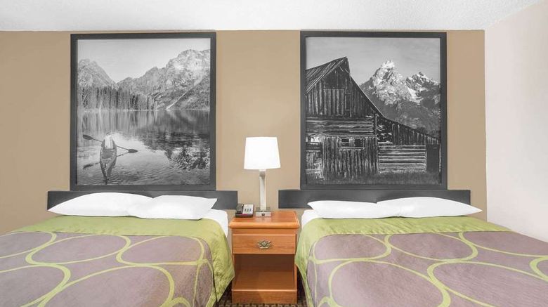 <b>Super 8 Riverton Room</b>. Images powered by <a href="https://iceportal.shijigroup.com/" title="IcePortal" target="_blank">IcePortal</a>.