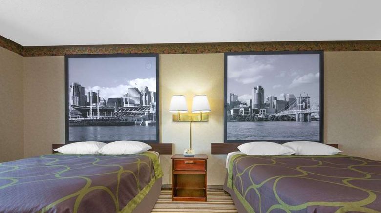 <b>Super 8 Wapakoneta Room</b>. Images powered by <a href="https://iceportal.shijigroup.com/" title="IcePortal" target="_blank">IcePortal</a>.