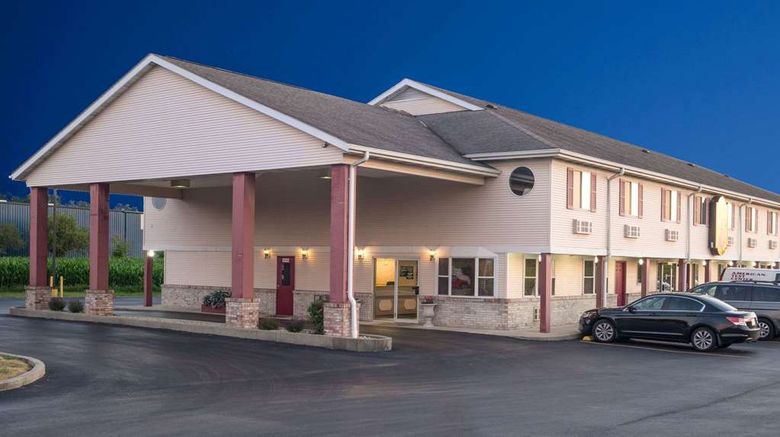 <b>Super 8 Wapakoneta Exterior</b>. Images powered by <a href="https://iceportal.shijigroup.com/" title="IcePortal" target="_blank">IcePortal</a>.
