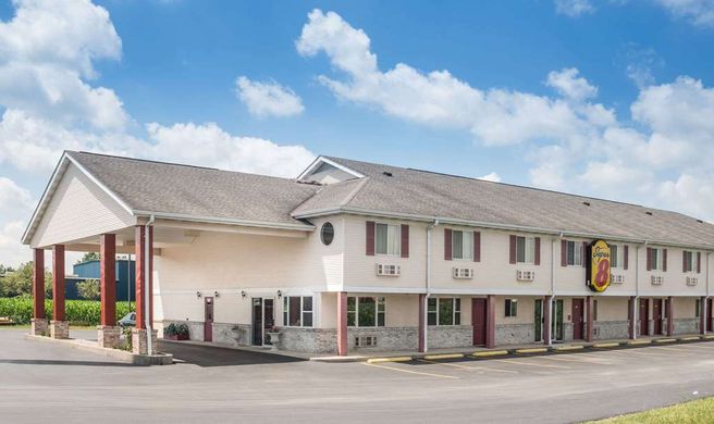 Super 8 Wapakoneta Exterior