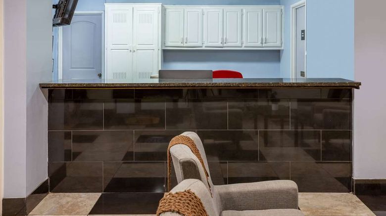 <b>Super 8 by Wyndham Villa Rica Lobby</b>. Images powered by <a href="https://iceportal.shijigroup.com/" title="IcePortal" target="_blank">IcePortal</a>.