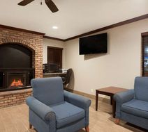 Super 8 Rantoul Lobby