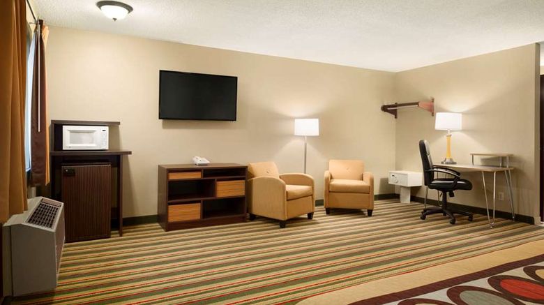 <b>Super 8 Rantoul Suite</b>. Images powered by <a href="https://iceportal.shijigroup.com/" title="IcePortal" target="_blank">IcePortal</a>.