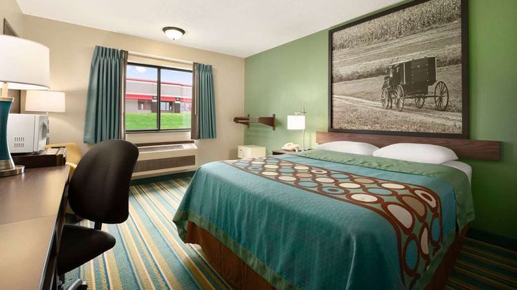 Super 8 Rantoul Room