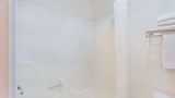 Super 8 Rochelle Room