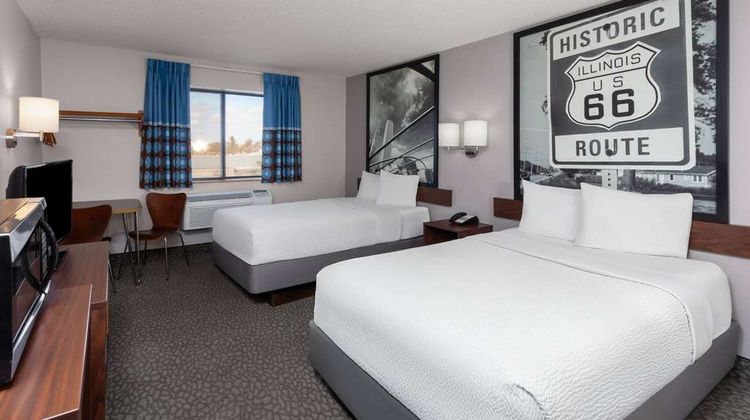 Super 8 Romeoville Bolingbrook Room