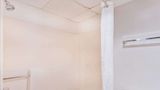 Super 8 Rockford Room