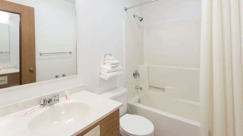 <b>Super 8 Rock Falls Sterling Area Room</b>. Images powered by <a href="https://iceportal.shijigroup.com/" title="IcePortal" target="_blank">IcePortal</a>.