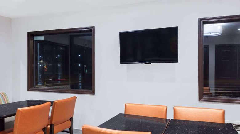 <b>Super 8 Locust Grove Lobby</b>. Images powered by <a href="https://iceportal.shijigroup.com/" title="IcePortal" target="_blank">IcePortal</a>.