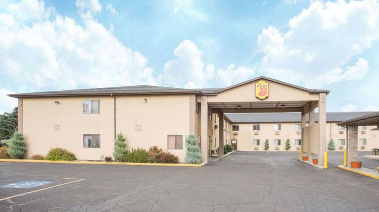 Super 8 Elko Exterior