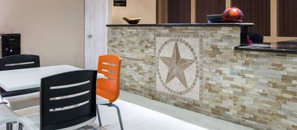 Super 8 Sherman Lobby