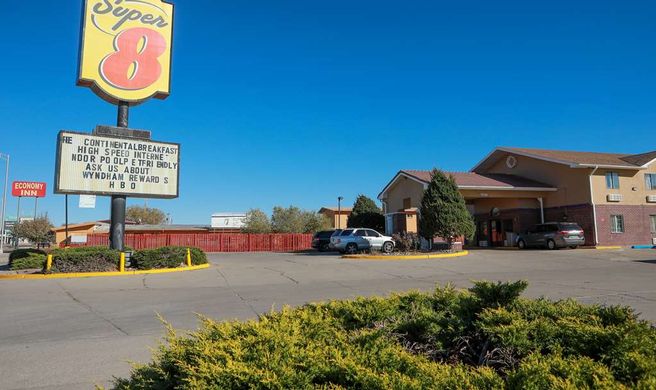 Super 8 Gallup Exterior