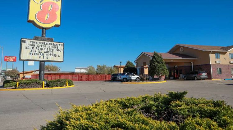 Super 8 Gallup Exterior