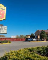 Super 8 Gallup