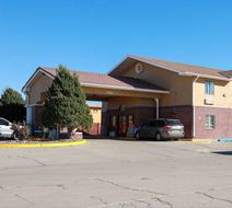 Super 8 Gallup Exterior