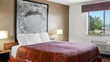 Super 8 Santa Rosa Suite