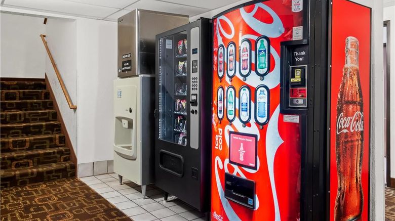 <b>Super 8 Santa Rosa Other</b>. Images powered by <a href="https://iceportal.shijigroup.com/" title="IcePortal" target="_blank">IcePortal</a>.
