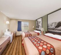Super 8 Socorro Room