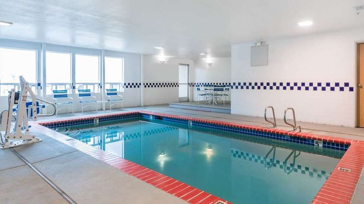 Super 8 Fernley Pool