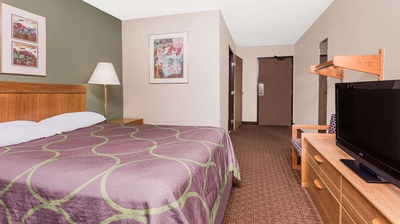 <b>Super 8 Augusta/Ft Gordon Area Room</b>. Images powered by <a href="https://iceportal.shijigroup.com/" title="IcePortal" target="_blank">IcePortal</a>.