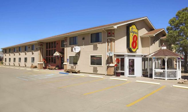 Super 8 Las Vegas Exterior