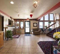 Super 8 Las Vegas Lobby
