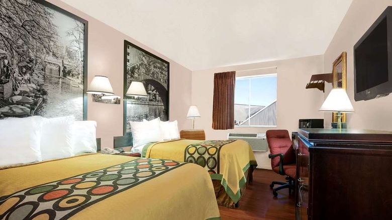 <b>Super 8 San Antonio I-35 North Room</b>. Images powered by <a href="https://iceportal.shijigroup.com/" title="IcePortal" target="_blank">IcePortal</a>.