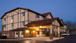 Super 8 Woodstock