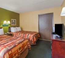 Days Inn Nashville West Room