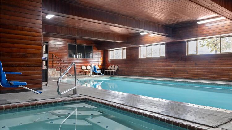 Super 8 Baker City Pool