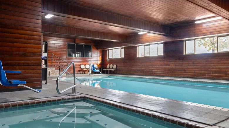 <b>Super 8 Baker City Pool</b>. Images powered by <a href="https://iceportal.shijigroup.com/" title="IcePortal" target="_blank">IcePortal</a>.