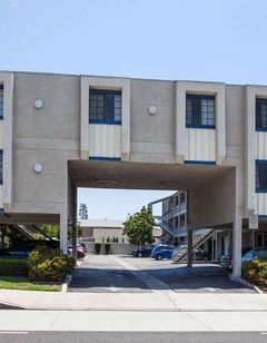 Days Inn Orange Anaheim