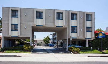 Days Inn Orange Anaheim