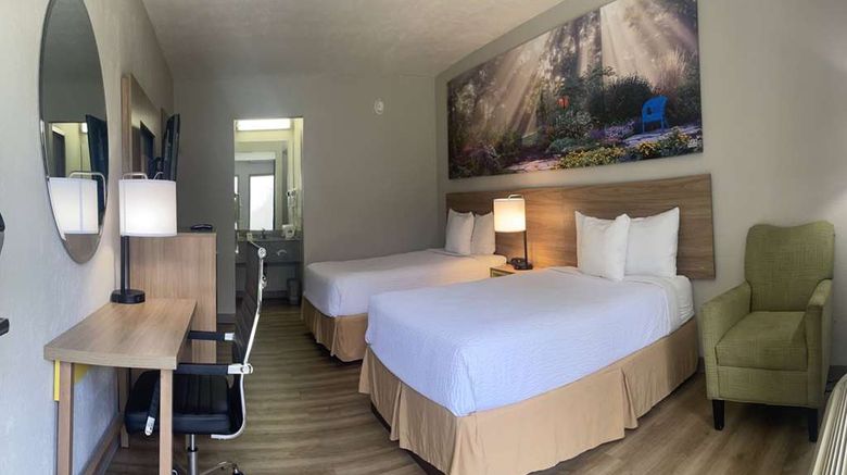 <b>Days Inn Lake Park/Valdosta Room</b>. Images powered by <a href="https://iceportal.shijigroup.com/" title="IcePortal" target="_blank">IcePortal</a>.