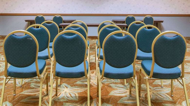 <b>Days Inn Canastota/Syracuse Meeting</b>. Images powered by <a href="https://iceportal.shijigroup.com/" title="IcePortal" target="_blank">IcePortal</a>.