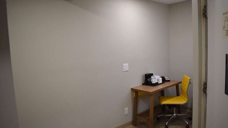 <b>Days Inn San Antonio Alamo/Riverwalk Suite</b>. Images powered by <a href="https://iceportal.shijigroup.com/" title="IcePortal" target="_blank">IcePortal</a>.