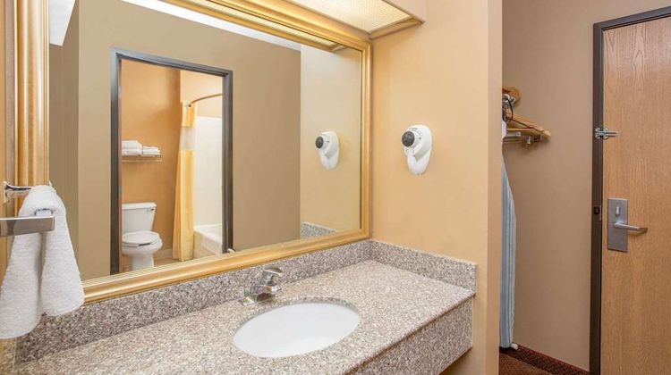 Days Inn Worthington Room