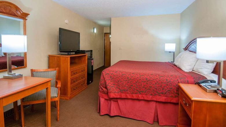 <b>Days Inn Pauls Valley Room</b>. Images powered by <a href="https://iceportal.shijigroup.com/" title="IcePortal" target="_blank">IcePortal</a>.