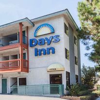 Days Inn by Wyndham Anaheim West