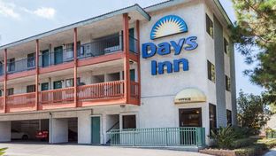 Days Inn by Wyndham Anaheim West