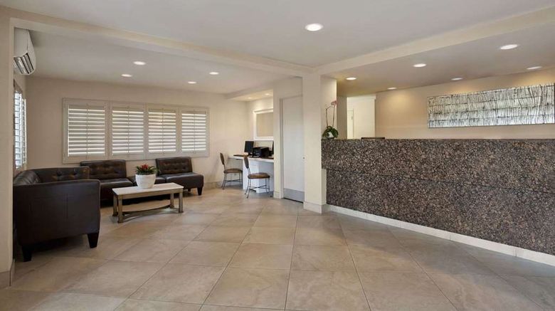 <b>Days Inn San Diego/Circle Near Seaworld Lobby</b>. Images powered by <a href="https://iceportal.shijigroup.com/" title="IcePortal" target="_blank">IcePortal</a>.