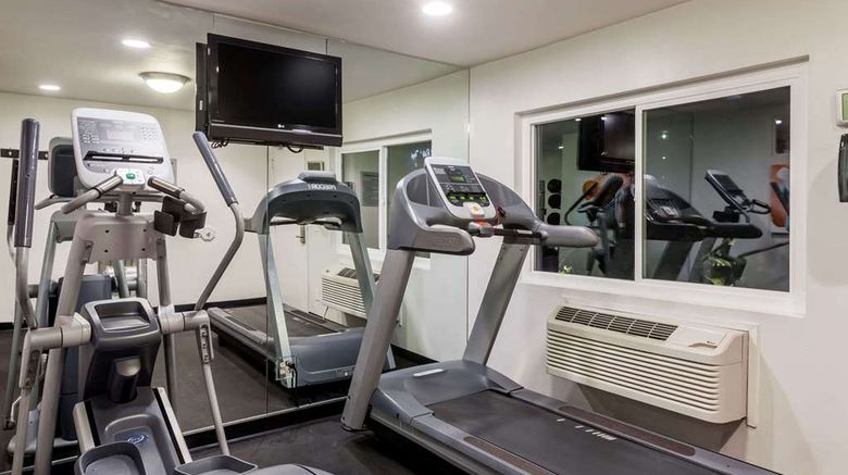 <b>Days Inn San Diego/Circle Near Seaworld Health</b>. Images powered by <a href="https://iceportal.shijigroup.com/" title="IcePortal" target="_blank">IcePortal</a>.