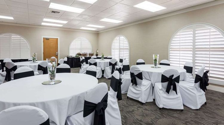 Days Inn San Diego/Circle Near Seaworld Meeting