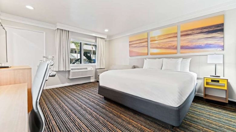 <b>Days Inn San Diego/Circle Near Seaworld Room</b>. Images powered by <a href="https://iceportal.shijigroup.com/" title="IcePortal" target="_blank">IcePortal</a>.