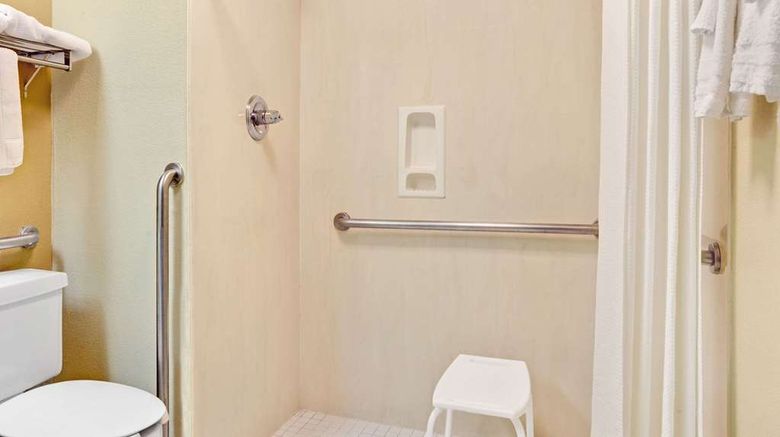 <b>Days Inn & Suites Stockbridge South ATL Room</b>. Images powered by <a href="https://iceportal.shijigroup.com/" title="IcePortal" target="_blank">IcePortal</a>.